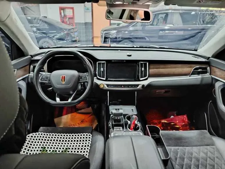 2022 HongQi HS7 2.0T 252HP L4 7DCT,autocango,china used car exporter,china ev exporter,chinese used car exporter,chinese used ev exporter