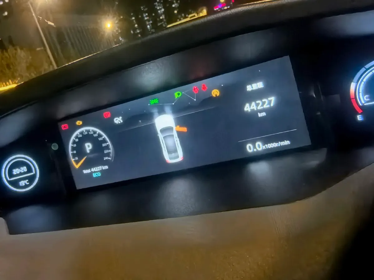 2022 ChangAn UNI-V 1.5T 188HP L4 7DCT,autocango,china used car exporter,china ev exporter,chinese used car exporter,chinese used ev exporter