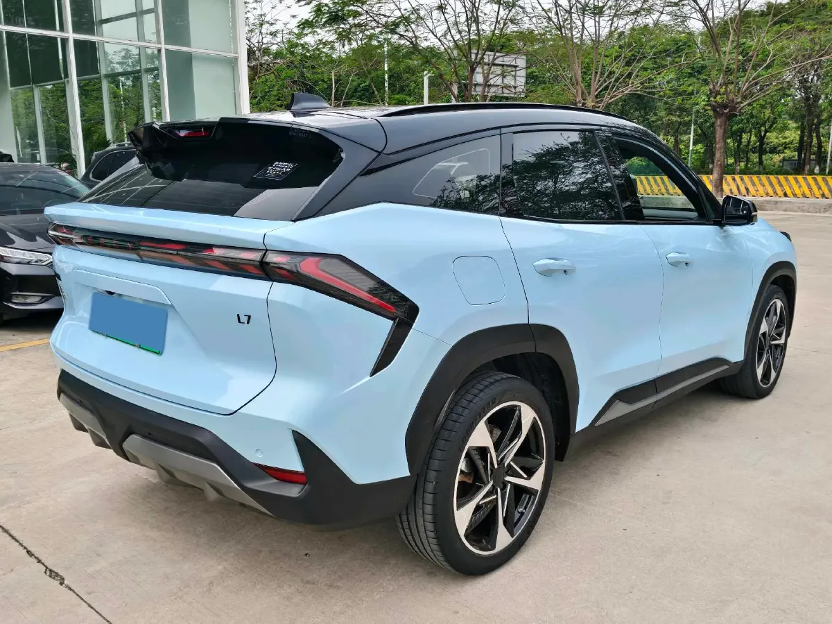 2023 Geely Galaxy L7 1.5T 163HP L4 3DHT PHEV 18.7KWH,autocango,china used car exporter,china ev exporter,chinese used car exporter,chinese used ev exporter
