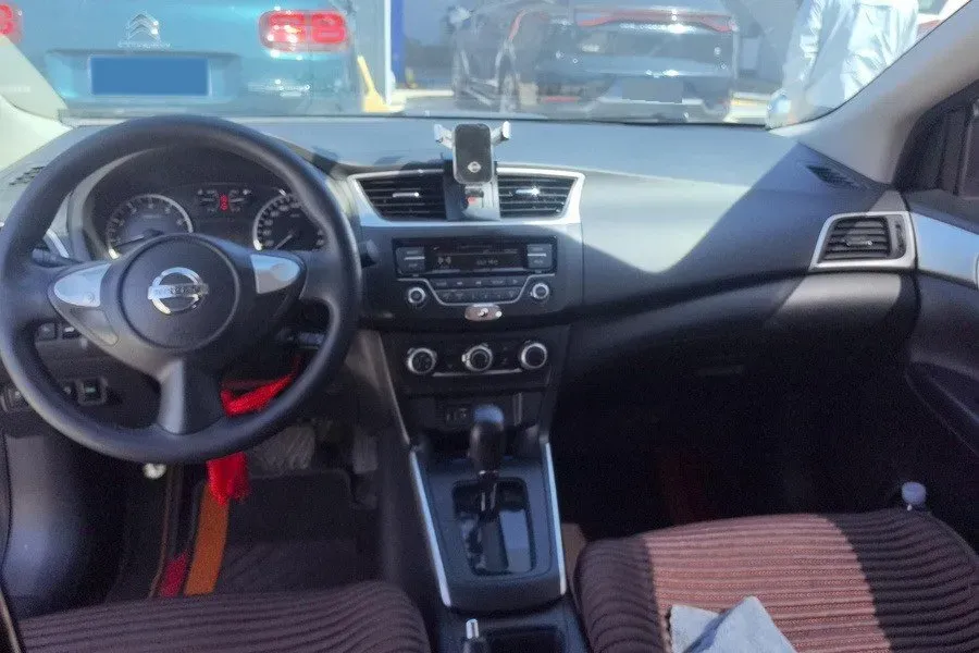 2022 Nissan Sylphy 1.6L 122HP L4 CVT,autocango,china used car exporter,china ev exporter,chinese used car exporter,chinese used ev exporter