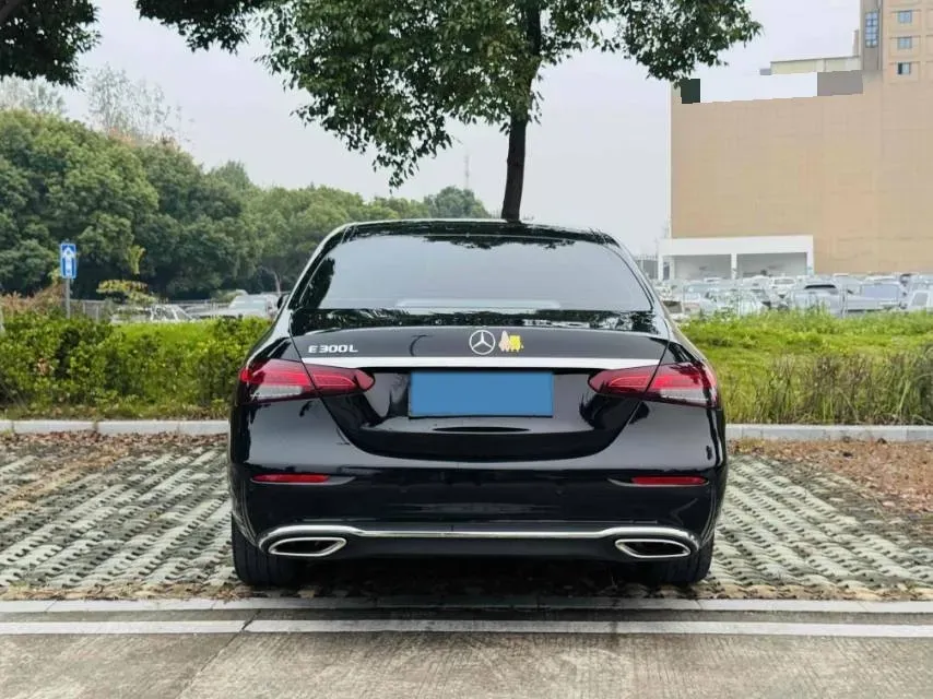 2021 Mercedes-Benz E Class 2.0T 258HP L4 9AT,autocango,china used car exporter,china ev exporter,chinese used car exporter,chinese used ev exporter