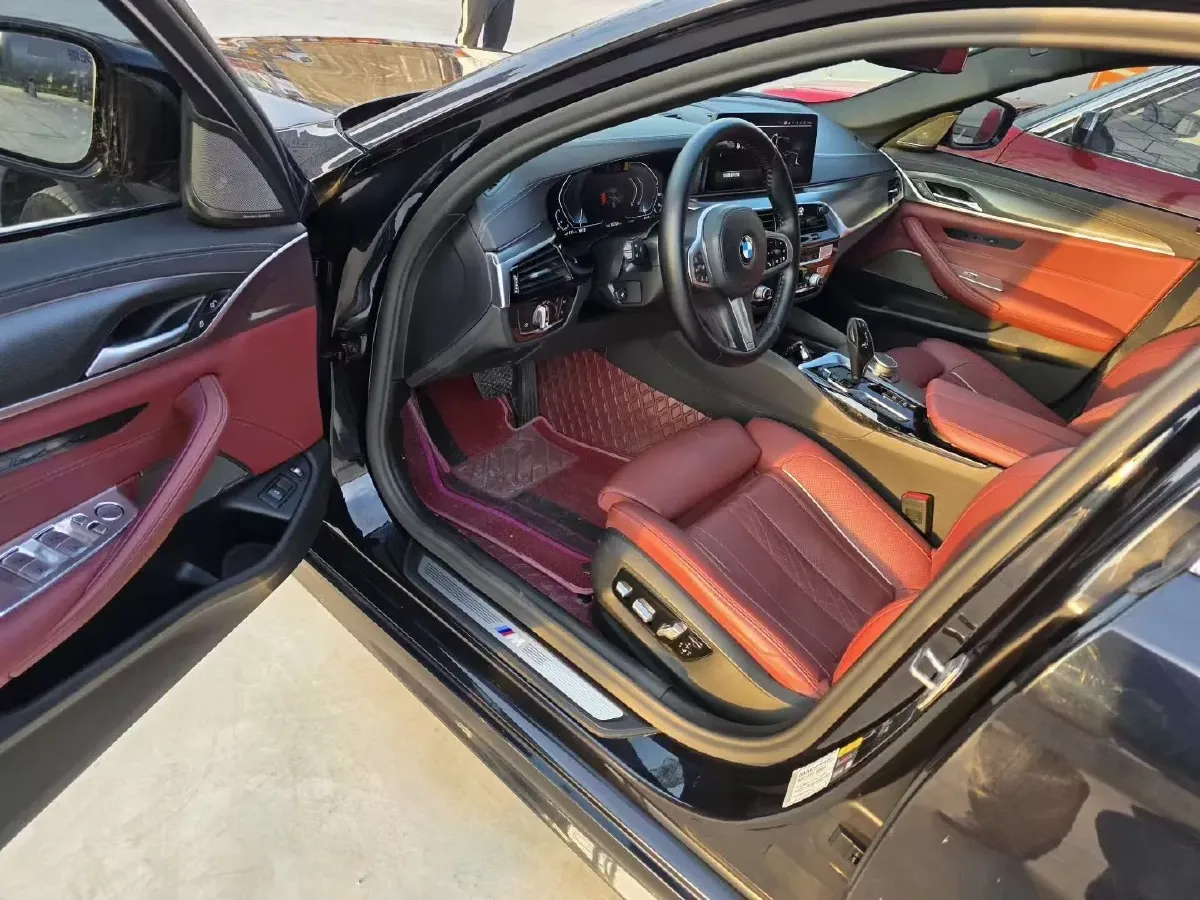 2021 BMW 5 Series 2.0T 184HP L4 8AT PHEV 17.7KWH,autocango,china used car exporter,china ev exporter,chinese used car exporter,chinese used ev exporter