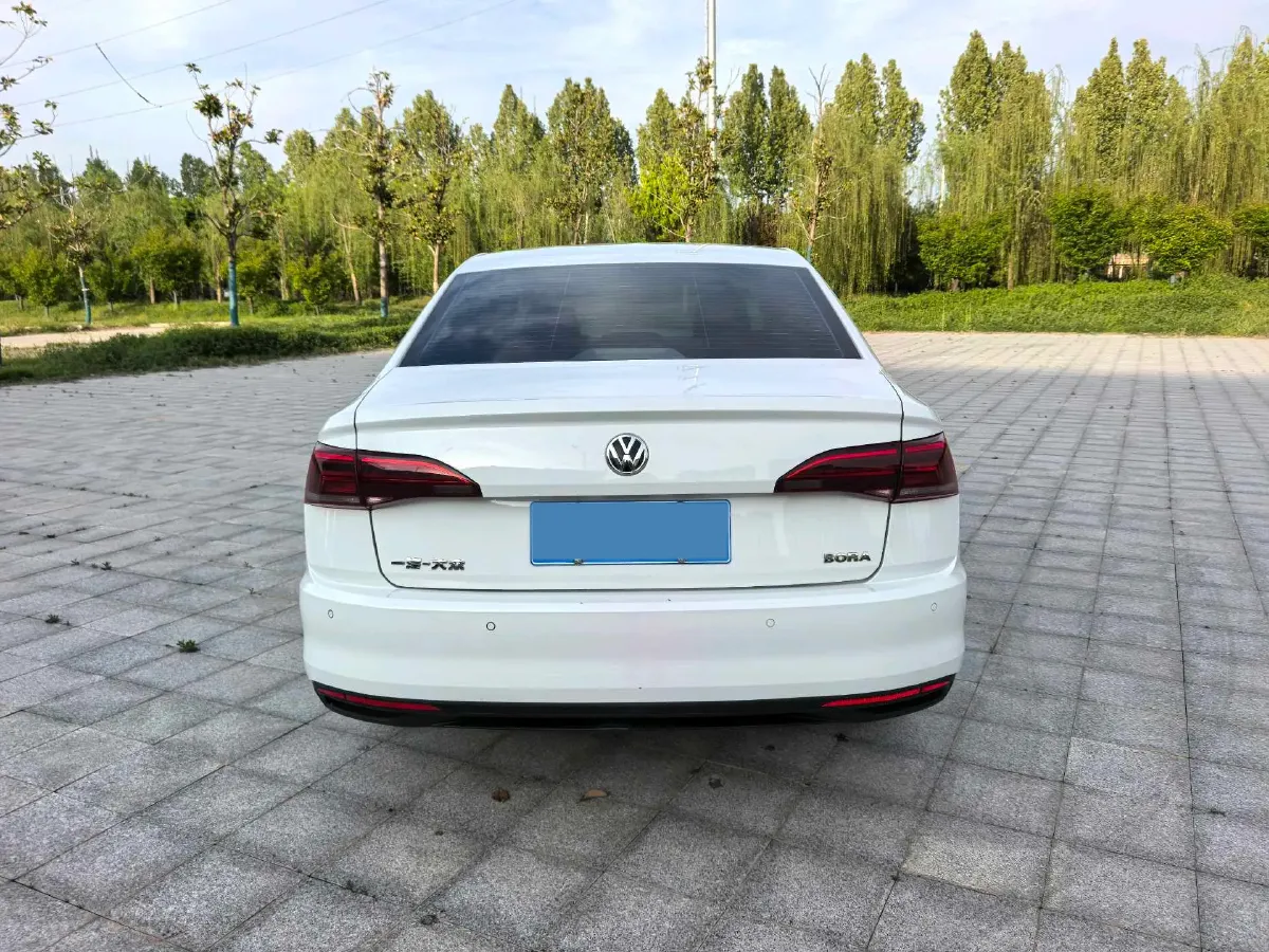 2019 Bestune T77 1.2T 143HP L4 7DCT,autocango,china used car exporter,china ev exporter,chinese used car exporter,chinese used ev exporter