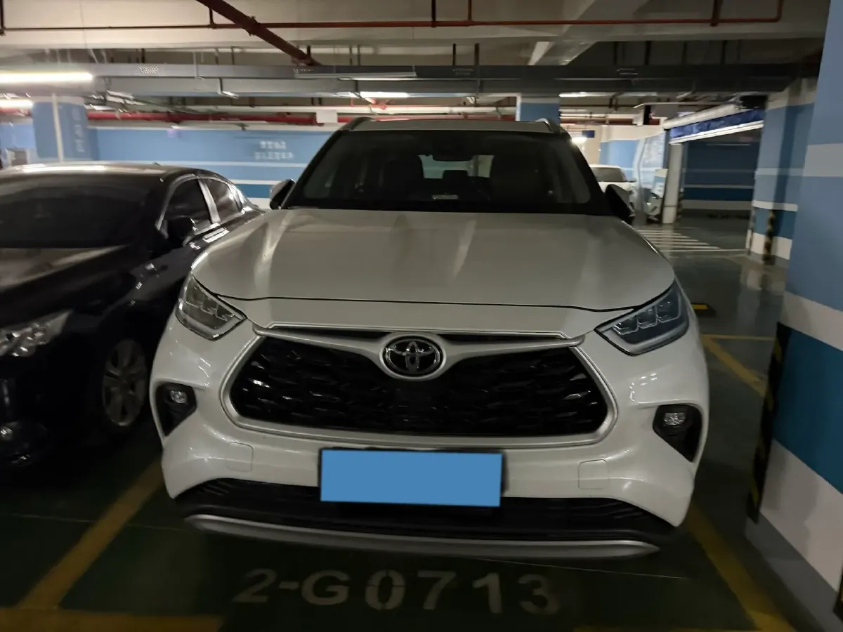 2024 Toyota Highlander 2.5L 189HP L4 E-CVT Hybrid,autocango,china used car exporter,china ev exporter,chinese used car exporter,chinese used ev exporter