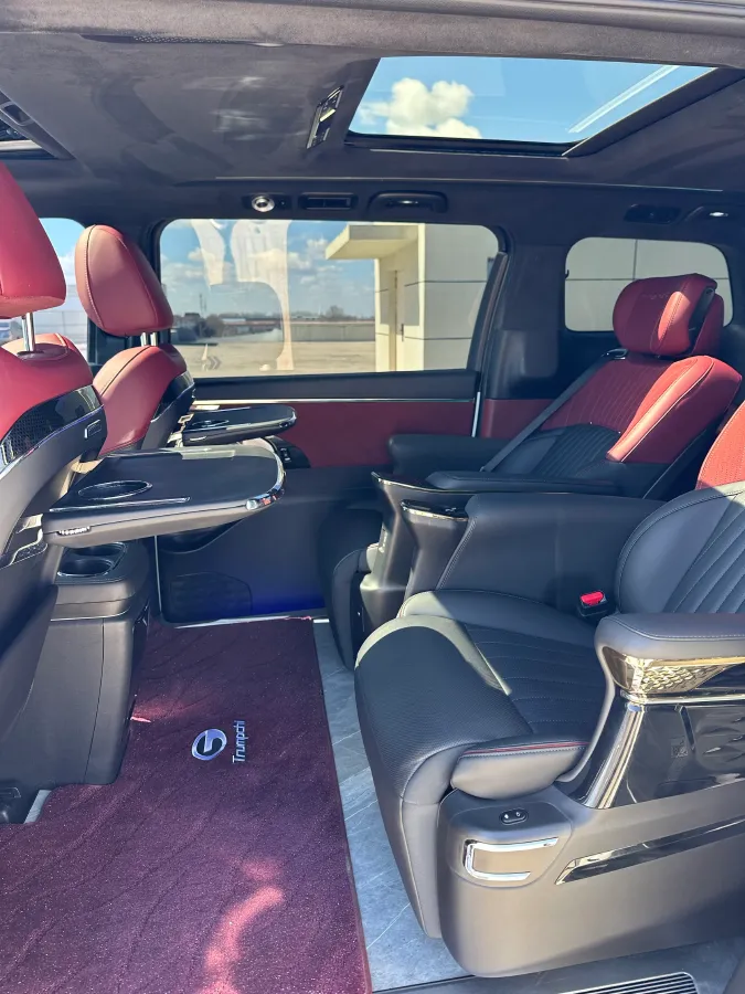 2024 GAC Trumpchi M8 2.0T 190HP L4 E-CVT Hybrid,autocango,china used car exporter,china ev exporter,chinese used car exporter,chinese used ev exporter