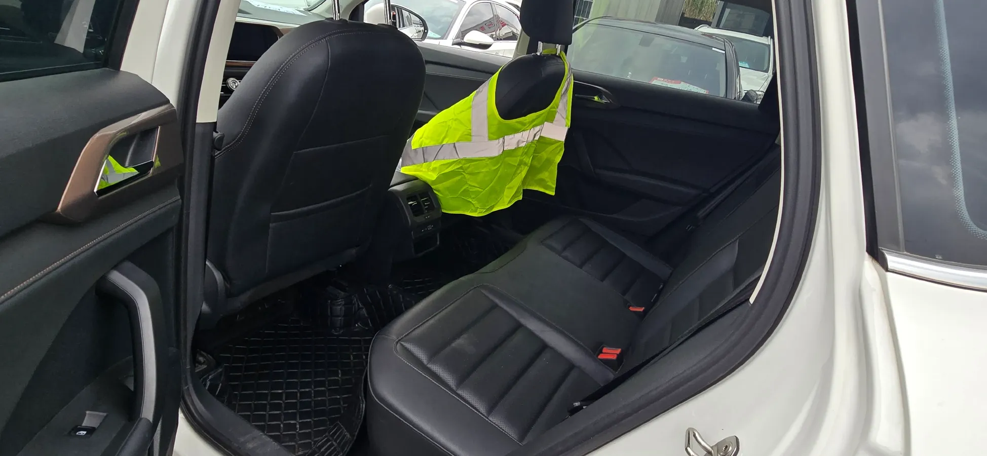 2021 Volkswagen Tharu 1.4T 150HP L4 7DCT,autocango,china used car exporter,china ev exporter,chinese used car exporter,chinese used ev exporter