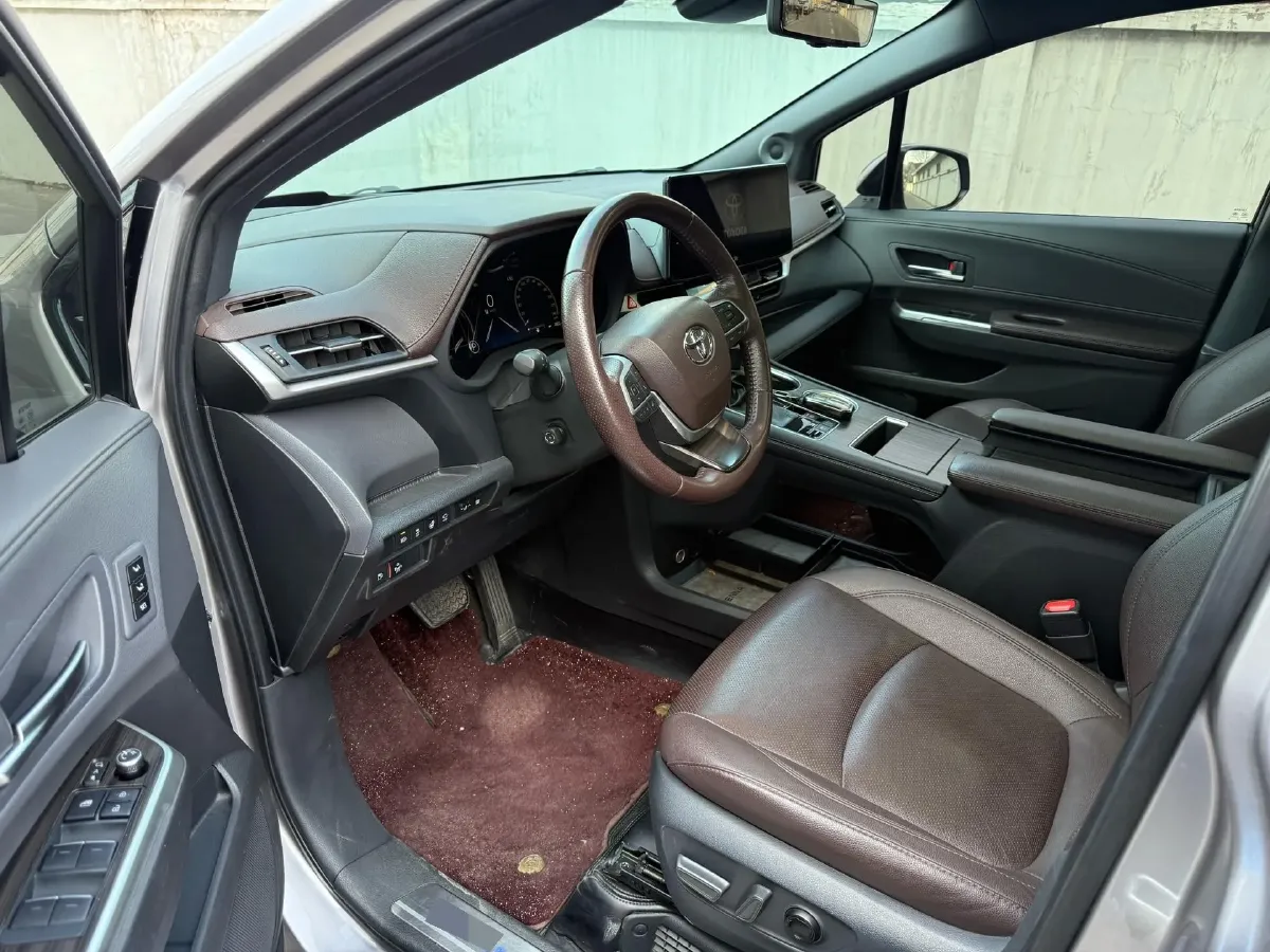 2021 Toyota Sienna 2.5L 192HP L4 E-CVT Hybrid,autocango,china used car exporter,china ev exporter,chinese used car exporter,chinese used ev exporter