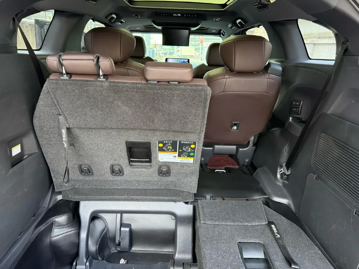 2021 Toyota Sienna 2.5L 192HP L4 E-CVT Hybrid,autocango,china used car exporter,china ev exporter,chinese used car exporter,chinese used ev exporter