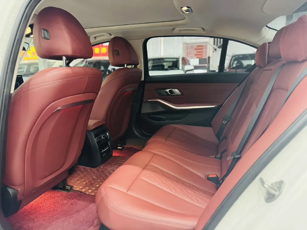 2024 BMW i3 BEV 70KWH,autocango,china used car exporter,china ev exporter,chinese used car exporter,chinese used ev exporter