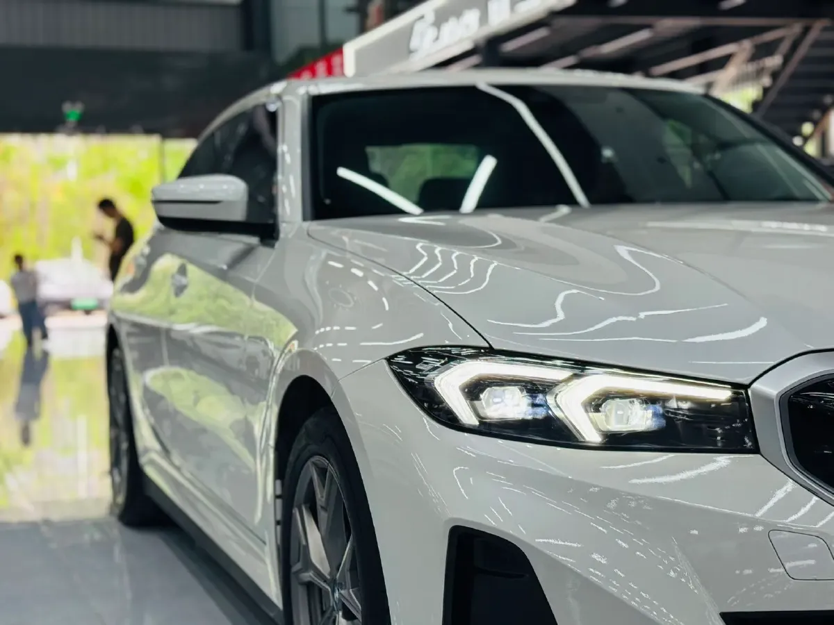 2024 BMW i3 BEV 70KWH,autocango,china used car exporter,china ev exporter,chinese used car exporter,chinese used ev exporter