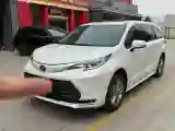 2024 Toyota Sienna 2.5L 189HP L4 E-CVT Hybrid