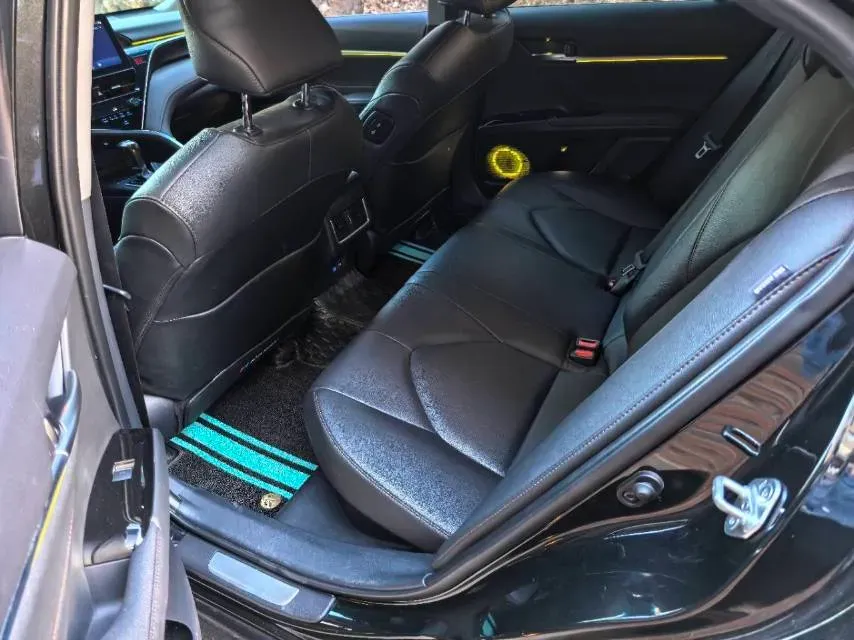 2023 Toyota Camry 2.5L 178HP L4 E-CVT Hybrid,autocango,china used car exporter,china ev exporter,chinese used car exporter,chinese used ev exporter