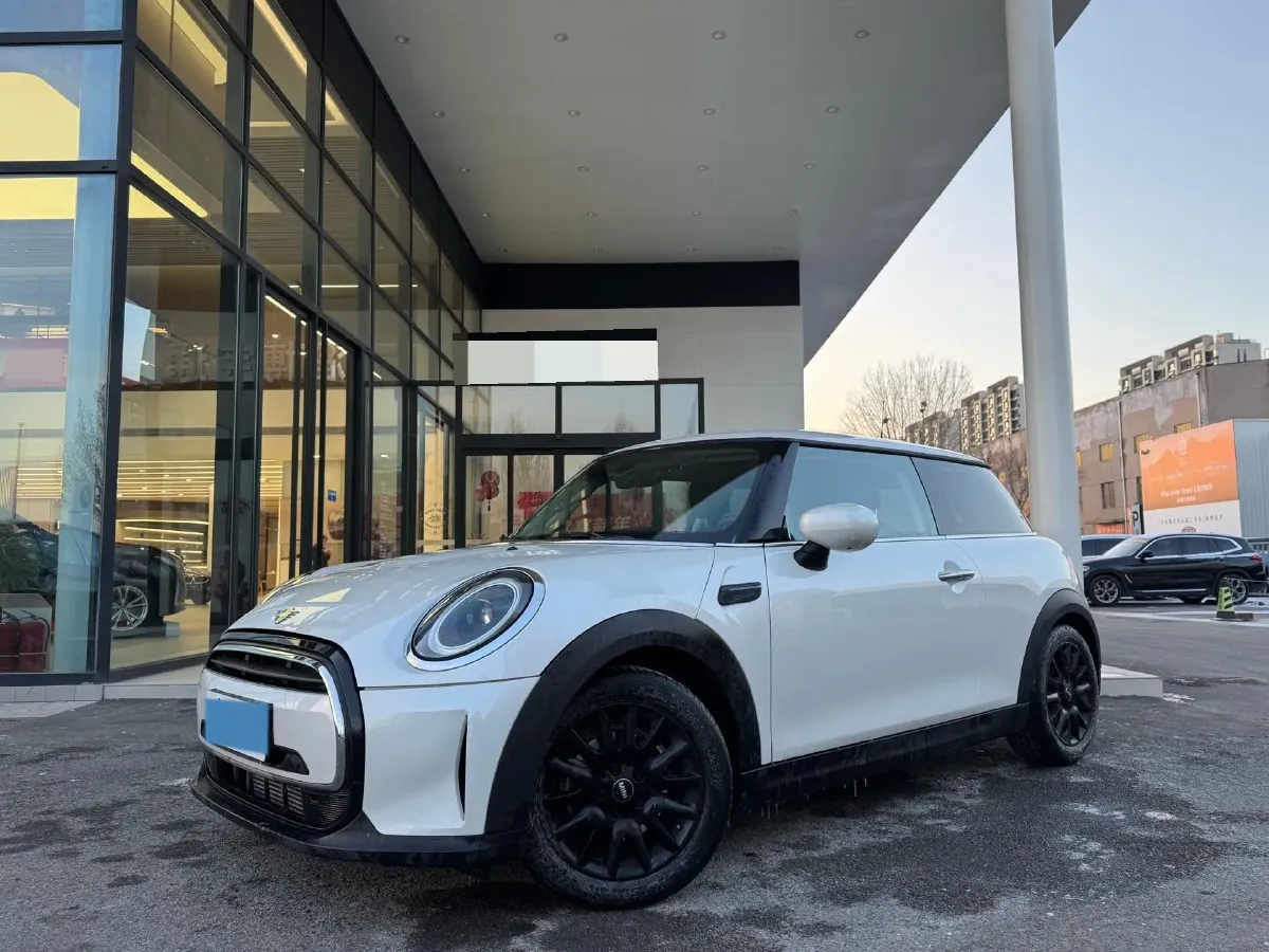 2023 MINI MINI 1.5T 102HP L3 7DCT,autocango,china used car exporter,china ev exporter,chinese used car exporter,chinese used ev exporter