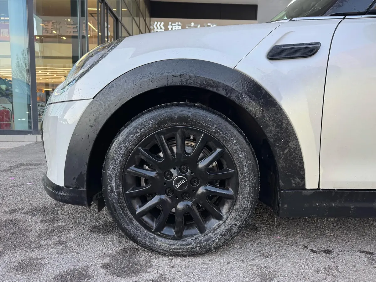 2023 MINI MINI 1.5T 102HP L3 7DCT,autocango,china used car exporter,china ev exporter,chinese used car exporter,chinese used ev exporter