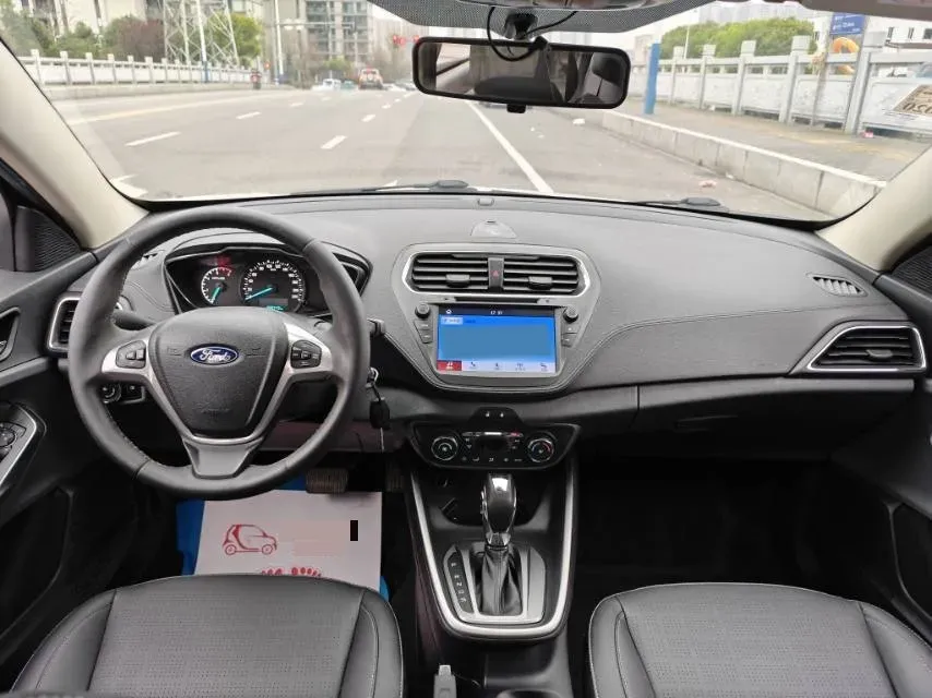 2017 Ford Escort 1.5L 113HP L4 6AT,autocango,china used car exporter,china ev exporter,chinese used car exporter,chinese used ev exporter