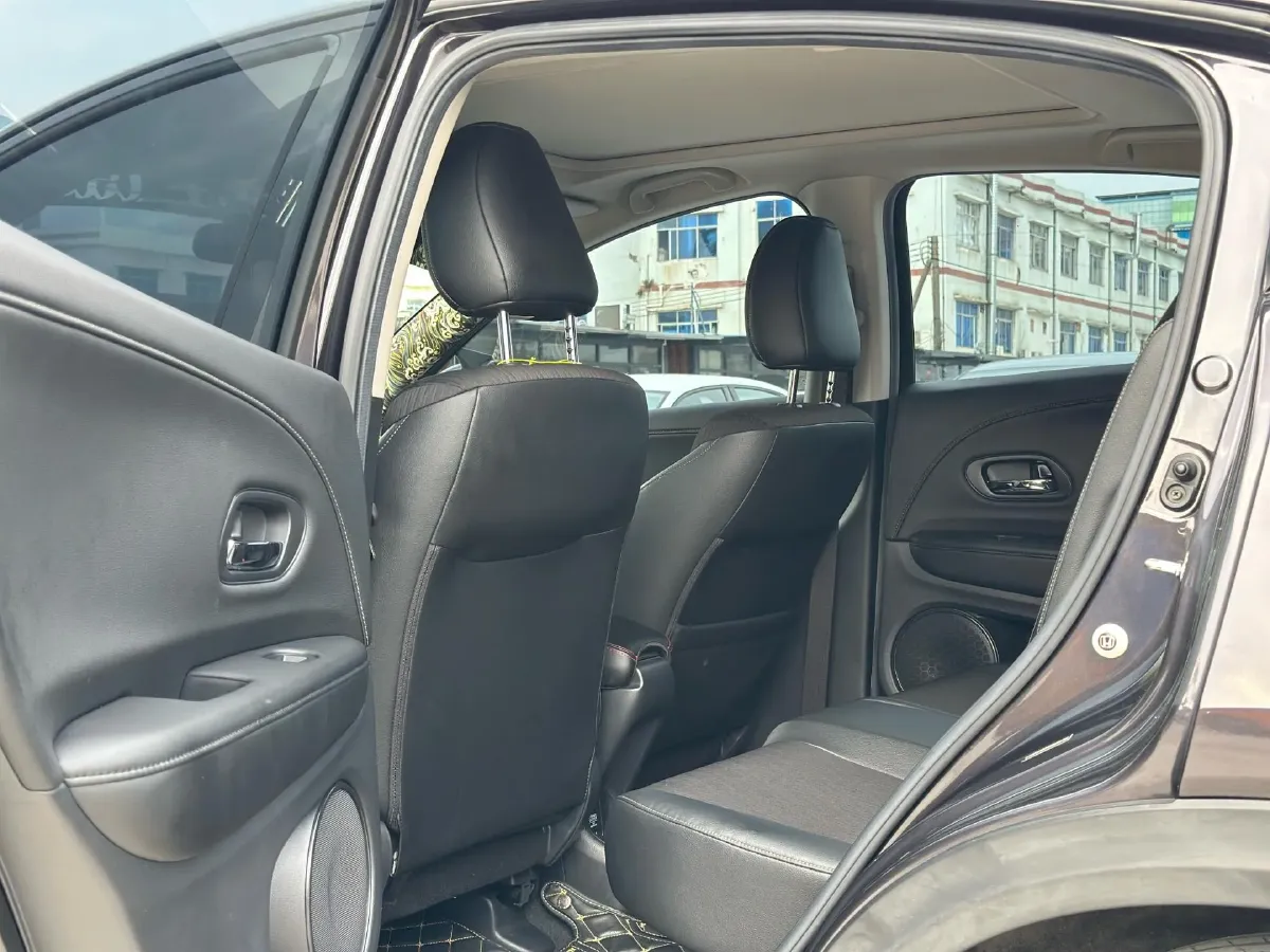 2020 Honda Vezel 1.5T 177HP L4 CVT,autocango,china used car exporter,china ev exporter,chinese used car exporter,chinese used ev exporter