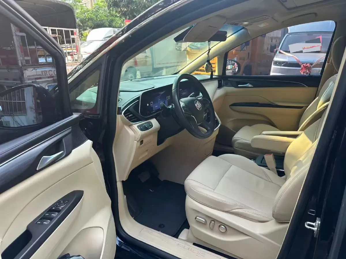 2023 Buick GL8 2.0T 237HP L4 9AT,autocango,china used car exporter,china ev exporter,chinese used car exporter,chinese used ev exporter