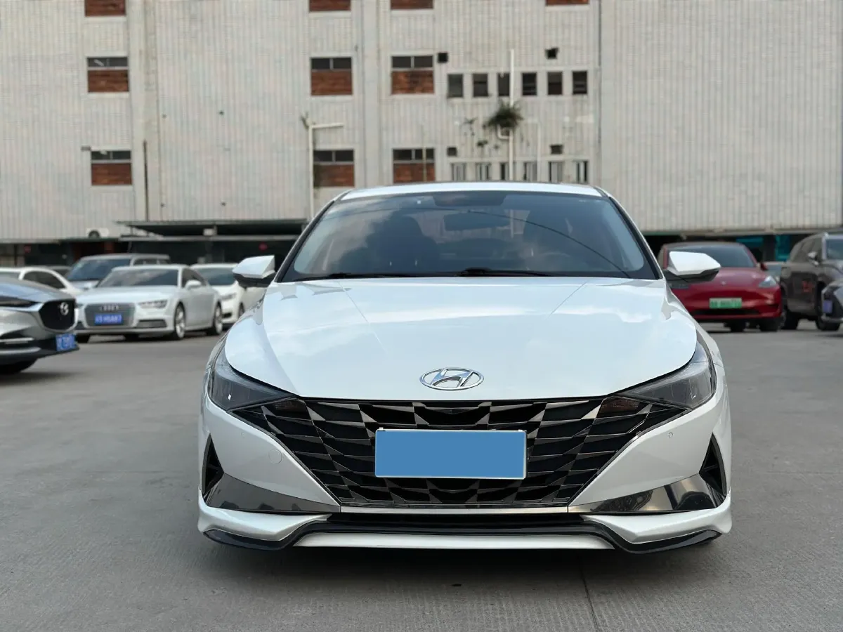 2021 Hyundai Elantra 1.5L 115HP L4 CVT,autocango,china used car exporter,china ev exporter,chinese used car exporter,chinese used ev exporter