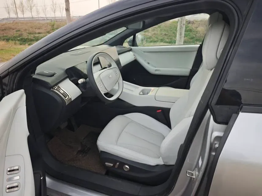 2024 Xpeng P7+ BEV 60.7KWH,autocango,china used car exporter,china ev exporter,chinese used car exporter,chinese used ev exporter