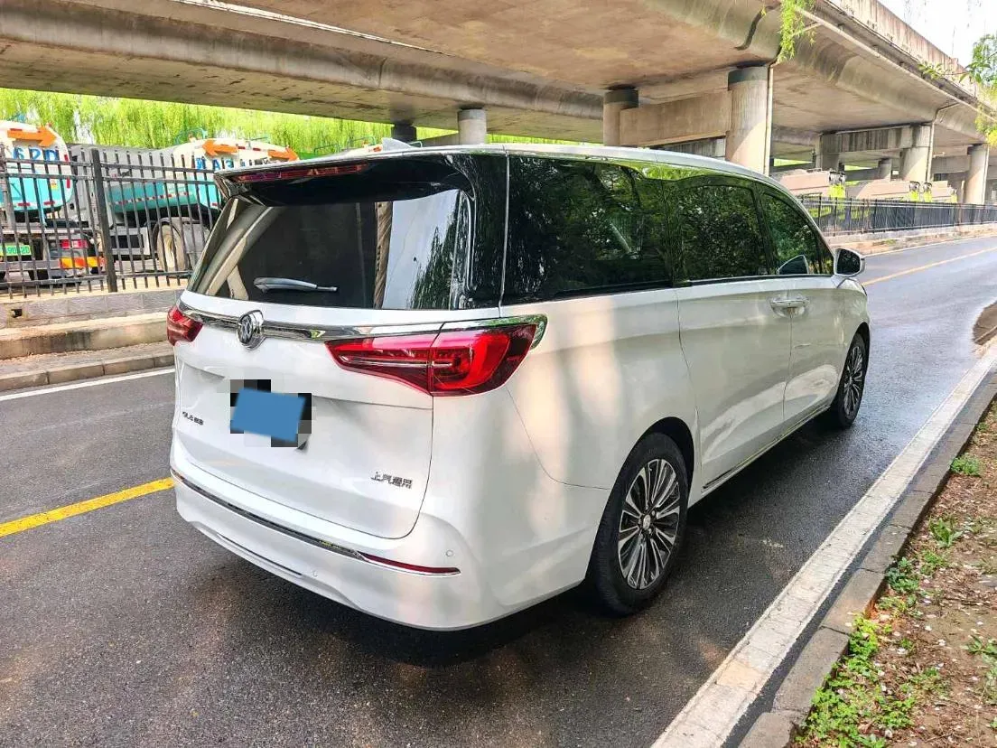 2023 Buick GL8 2.0T 237HP L4 9AT,autocango,china used car exporter,china ev exporter,chinese used car exporter,chinese used ev exporter