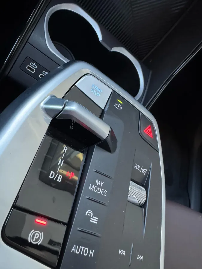 2023 BMW iX1 BEV,autocango,china used car exporter,china ev exporter,chinese used car exporter,chinese used ev exporter