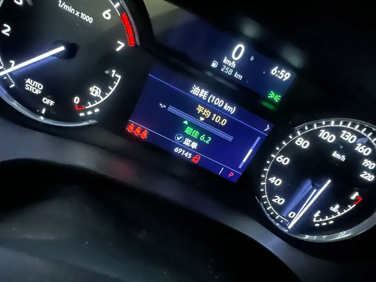 2021 Cadillac XT5 2.0T 237HP L4 9AT,autocango,china used car exporter,china ev exporter,chinese used car exporter,chinese used ev exporter