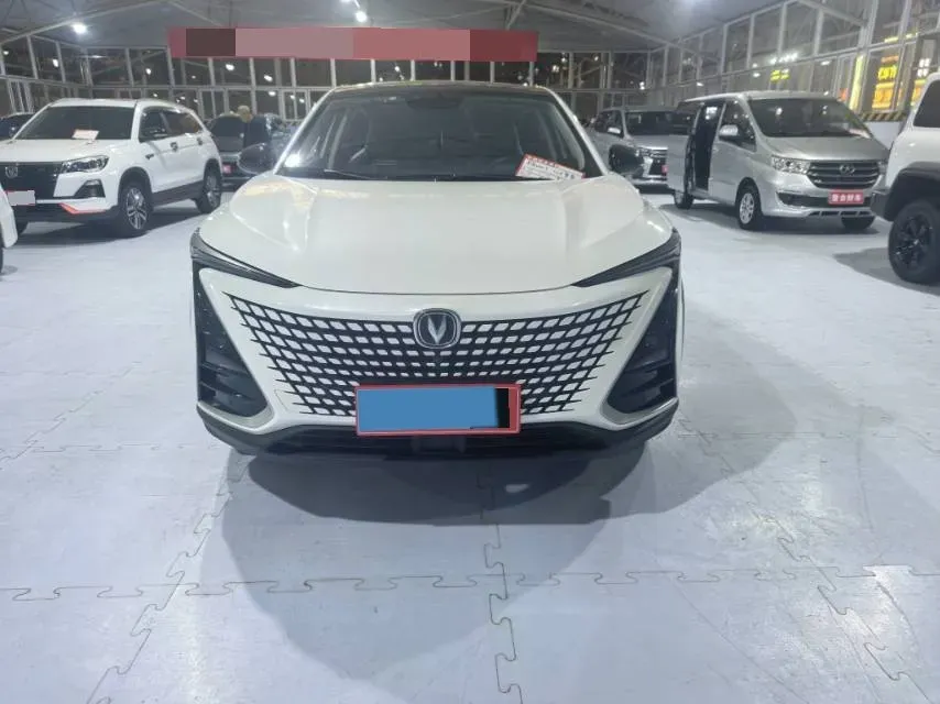 2020 ChangAn UNI-T 1.5T 180HP L4 7DCT,autocango,china used car exporter,china ev exporter,chinese used car exporter,chinese used ev exporter
