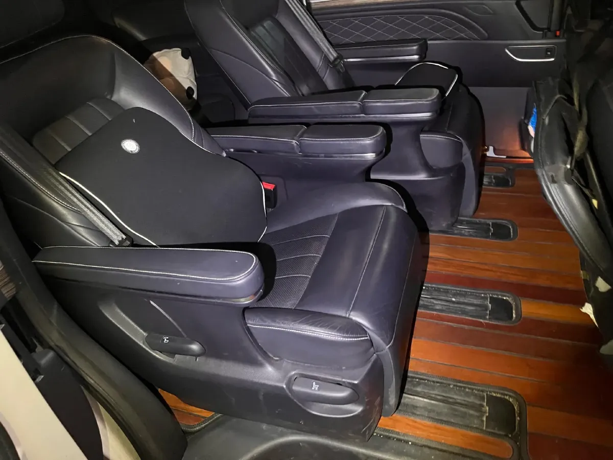 2018 GAC Trumpchi M8 2.0T 201HP L4 6AT,autocango,china used car exporter,china ev exporter,chinese used car exporter,chinese used ev exporter