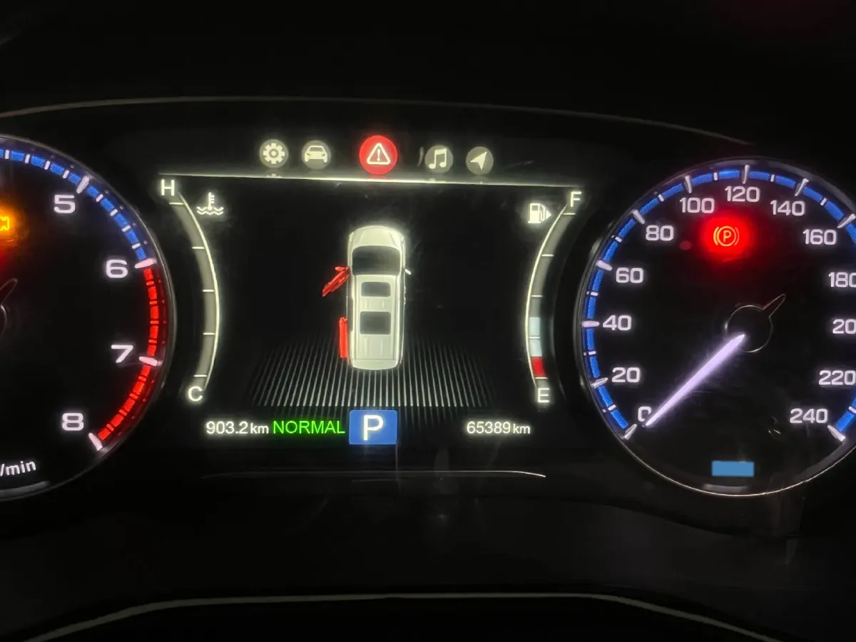 2018 GAC Trumpchi M8 2.0T 201HP L4 6AT,autocango,china used car exporter,china ev exporter,chinese used car exporter,chinese used ev exporter