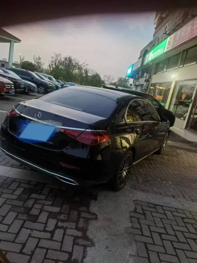 2022 Mercedes-Benz C Class 1.5T 204HP L4 9AT,autocango,china used car exporter,china ev exporter,chinese used car exporter,chinese used ev exporter