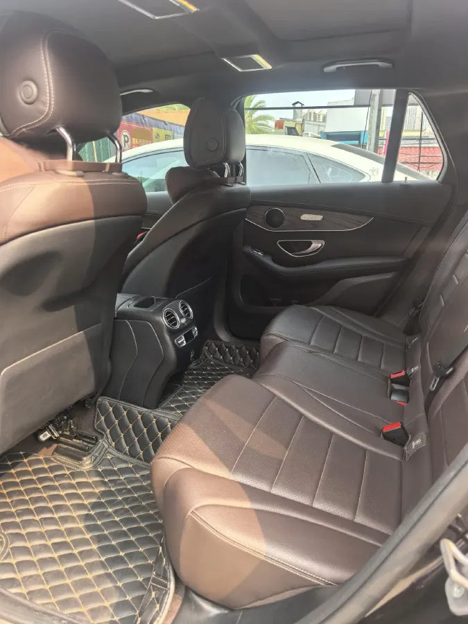 2021 Mercedes-Benz GLC Class 2.0T 197HP L4 9AT,autocango,china used car exporter,china ev exporter,chinese used car exporter,chinese used ev exporter