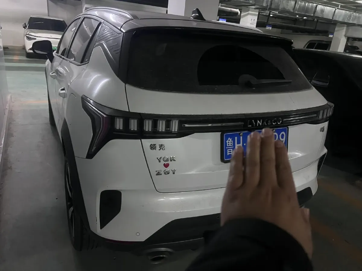 2020 Geely ICON 1.5T 177HP L3 7DCT,autocango,china used car exporter,china ev exporter,chinese used car exporter,chinese used ev exporter