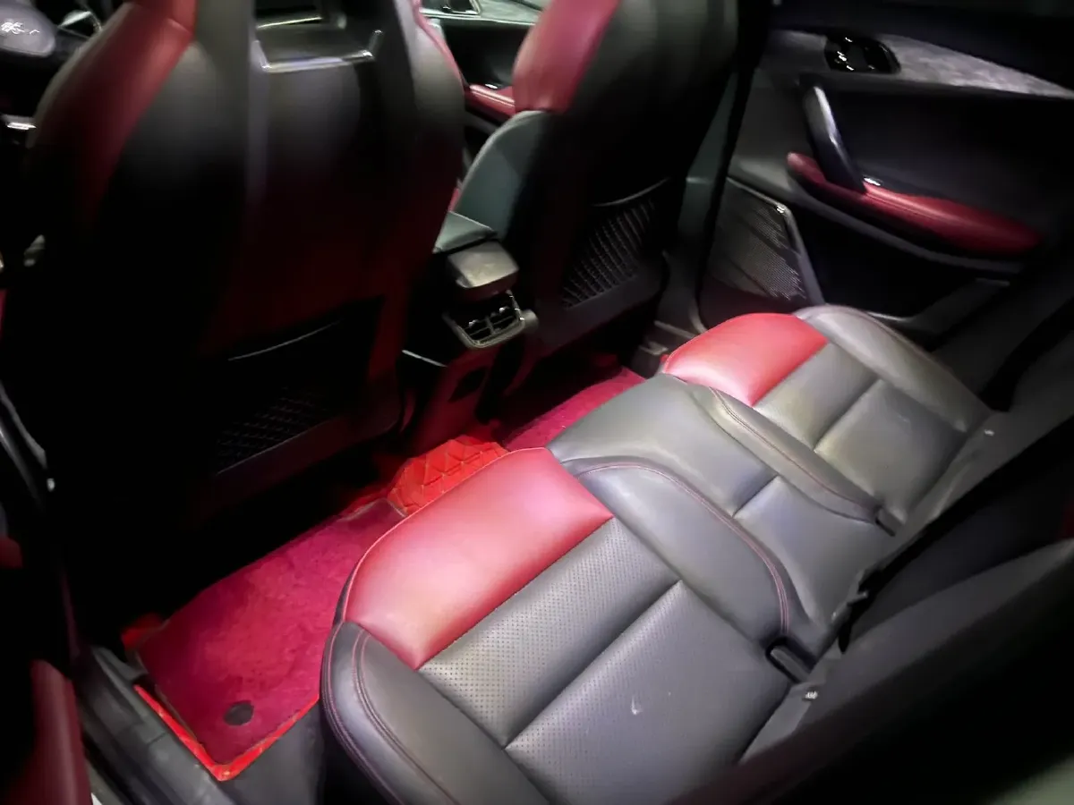 2020 Geely ICON 1.5T 177HP L3 7DCT,autocango,china used car exporter,china ev exporter,chinese used car exporter,chinese used ev exporter