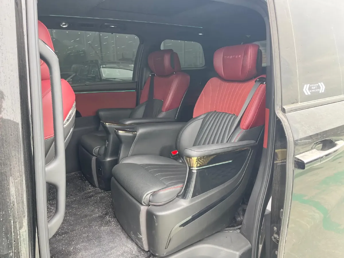 2023 GAC Trumpchi M8 2.0T 252HP L4 8AT,autocango,china used car exporter,china ev exporter,chinese used car exporter,chinese used ev exporter