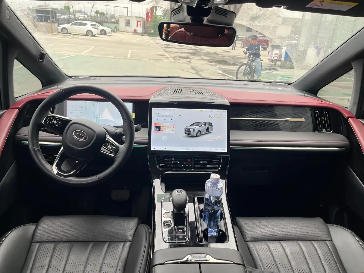 2023 GAC Trumpchi M8 2.0T 252HP L4 8AT,autocango,china used car exporter,china ev exporter,chinese used car exporter,chinese used ev exporter