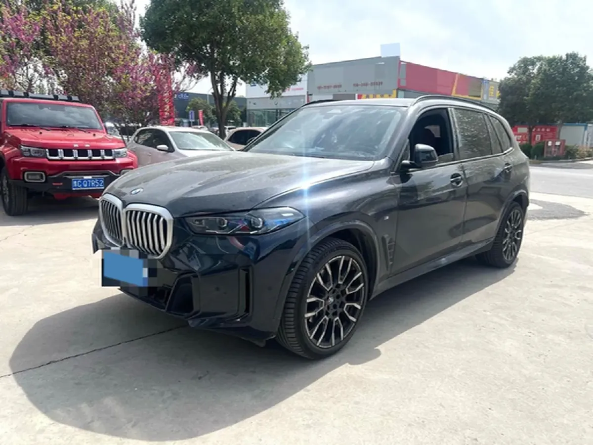 2023 BMW X5 3.0T 381HP L6 8AT,autocango,china used car exporter,china ev exporter,chinese used car exporter,chinese used ev exporter