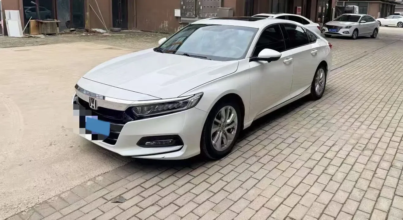 2018 Honda Accord 1.5T 194HP L4 CVT,autocango,china used car exporter,china ev exporter,chinese used car exporter,chinese used ev exporter