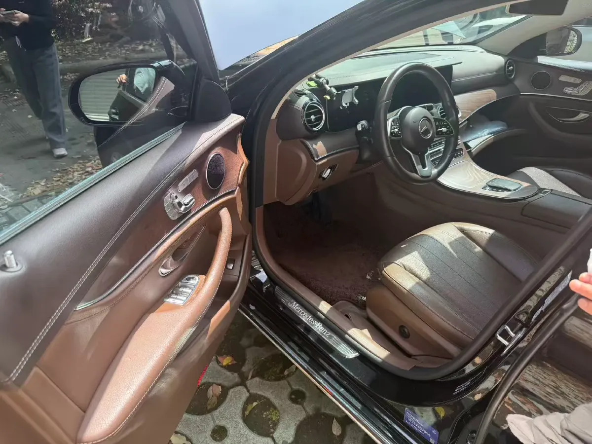 2020 Mercedes-Benz E Class 2.0T 258HP L4 9AT,autocango,china used car exporter,china ev exporter,chinese used car exporter,chinese used ev exporter
