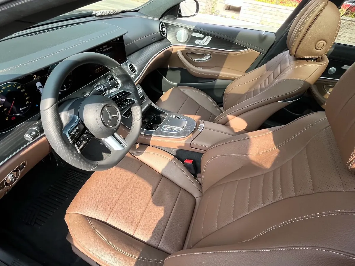 2022 Mercedes-Benz E Class 2.0T 258HP L4 9AT,autocango,china used car exporter,china ev exporter,chinese used car exporter,chinese used ev exporter