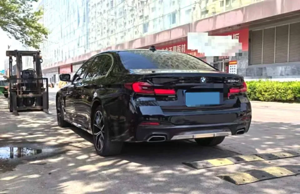 2021 BMW 5 Series 2.0T 252HP L4 8AT,autocango,china used car exporter,china ev exporter,chinese used car exporter,chinese used ev exporter