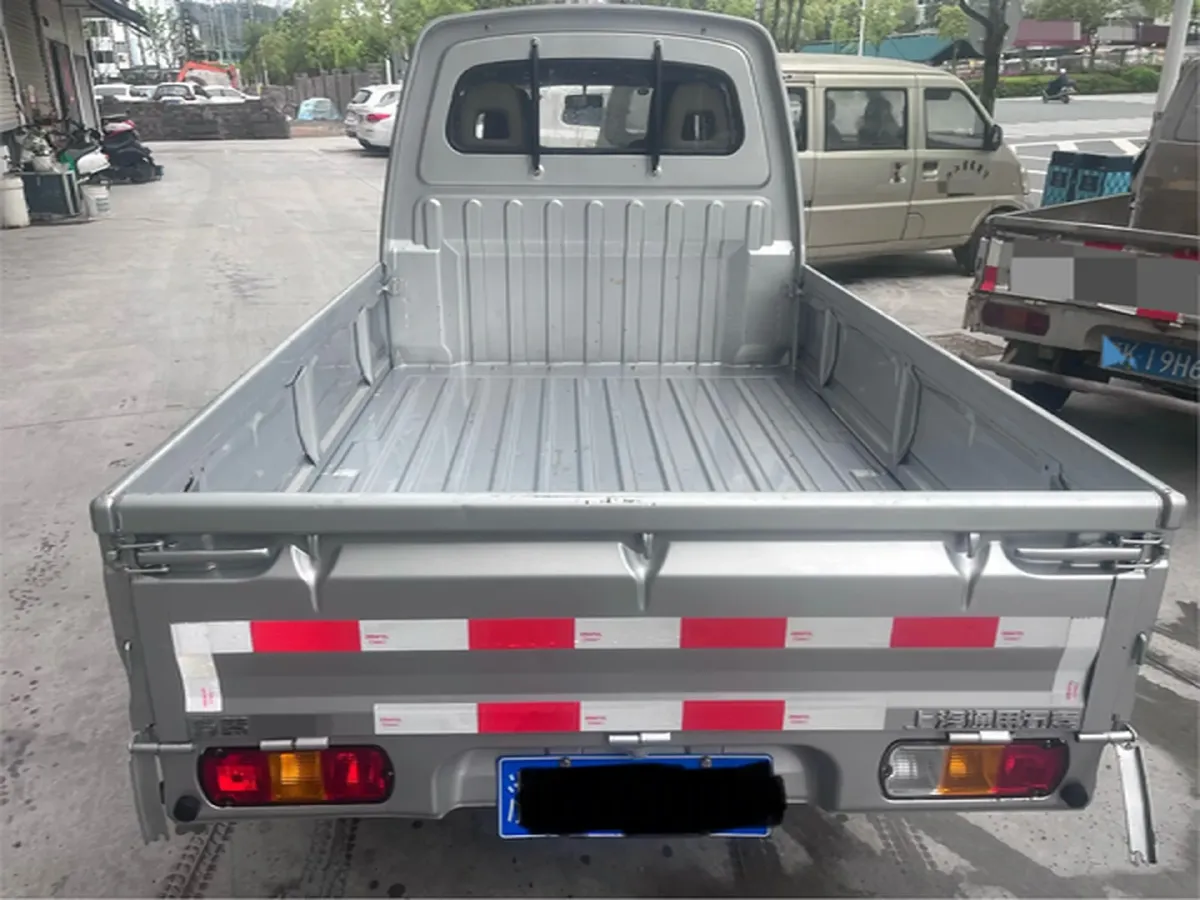 2023 WuLing ZhiGuang Mini Truck 1.5L 102HP L4 5MT,autocango,china used car exporter,china ev exporter,chinese used car exporter,chinese used ev exporter