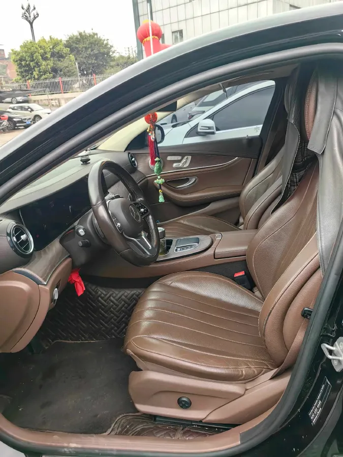 2020 Mercedes-Benz E Class 2.0T 258HP L4 9AT,autocango,china used car exporter,china ev exporter,chinese used car exporter,chinese used ev exporter