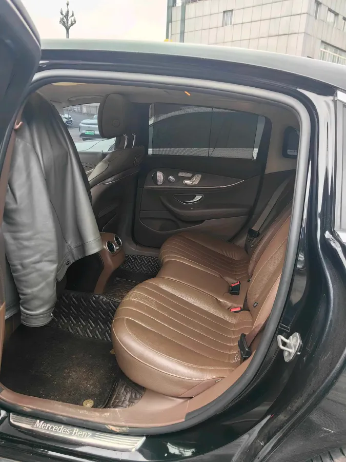 2020 Mercedes-Benz E Class 2.0T 258HP L4 9AT,autocango,china used car exporter,china ev exporter,chinese used car exporter,chinese used ev exporter