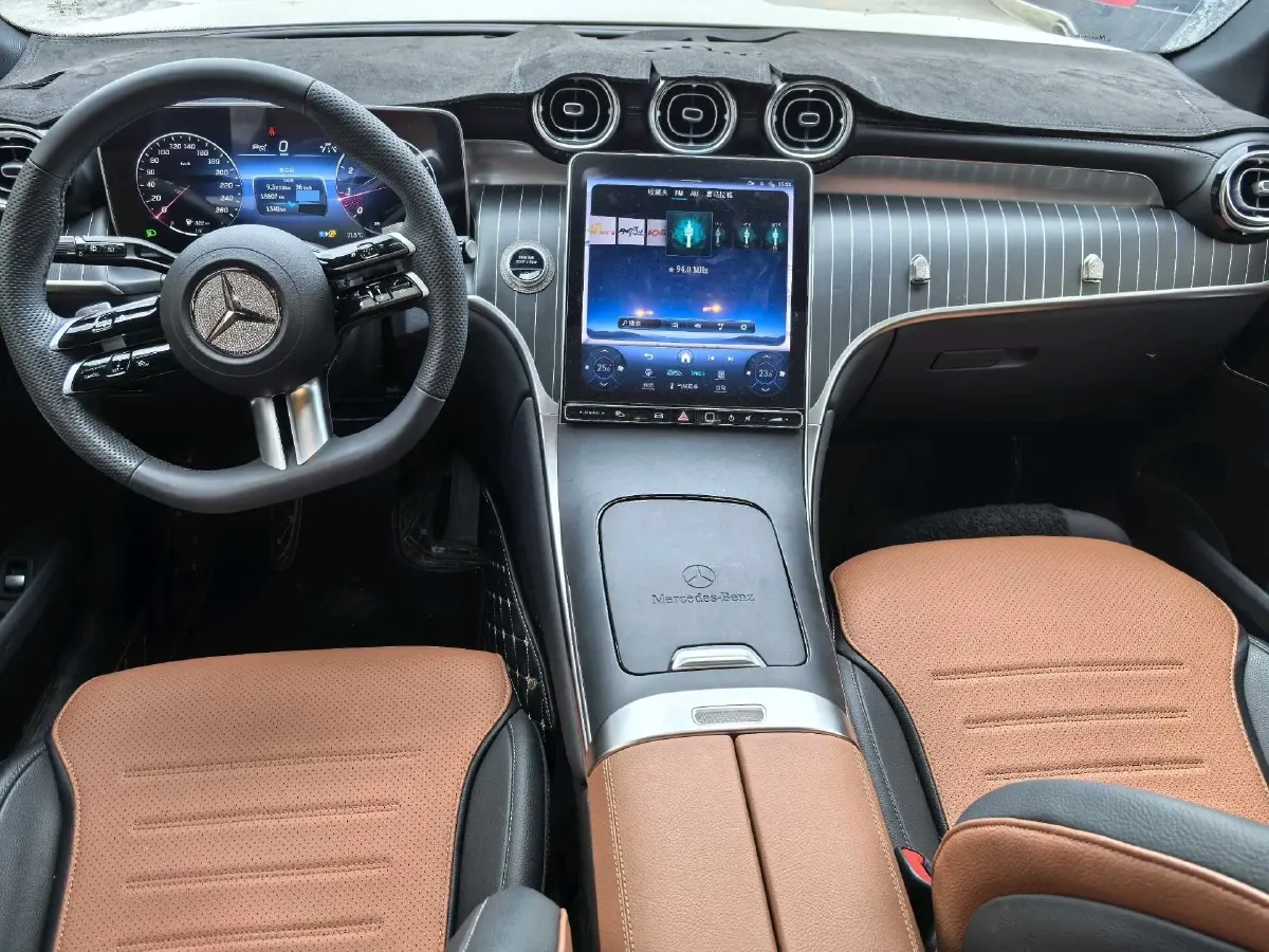 2024 Mercedes-Benz GLC Class 2.0T 258HP L4 9AT,autocango,china used car exporter,china ev exporter,chinese used car exporter,chinese used ev exporter