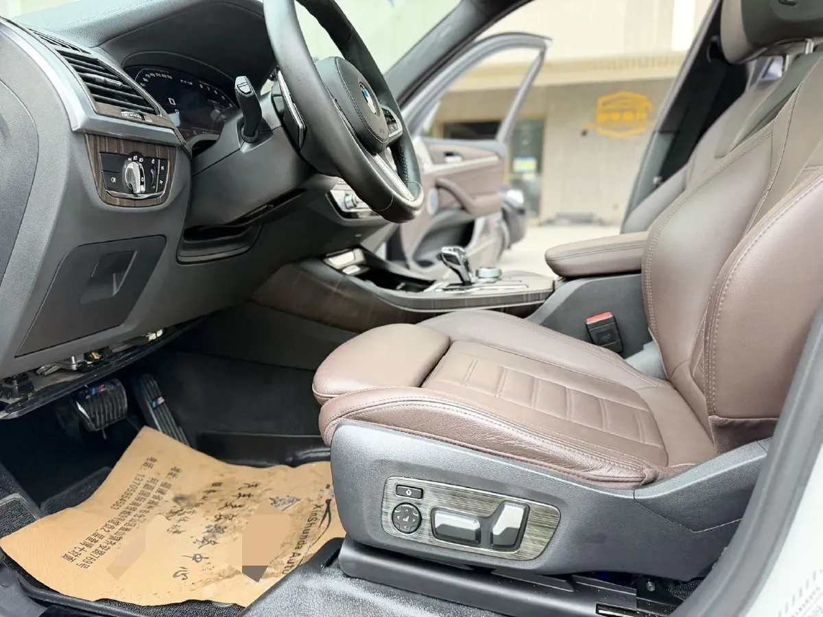 2021 BMW X3 2.0T 224HP L4 8AT,autocango,china used car exporter,china ev exporter,chinese used car exporter,chinese used ev exporter