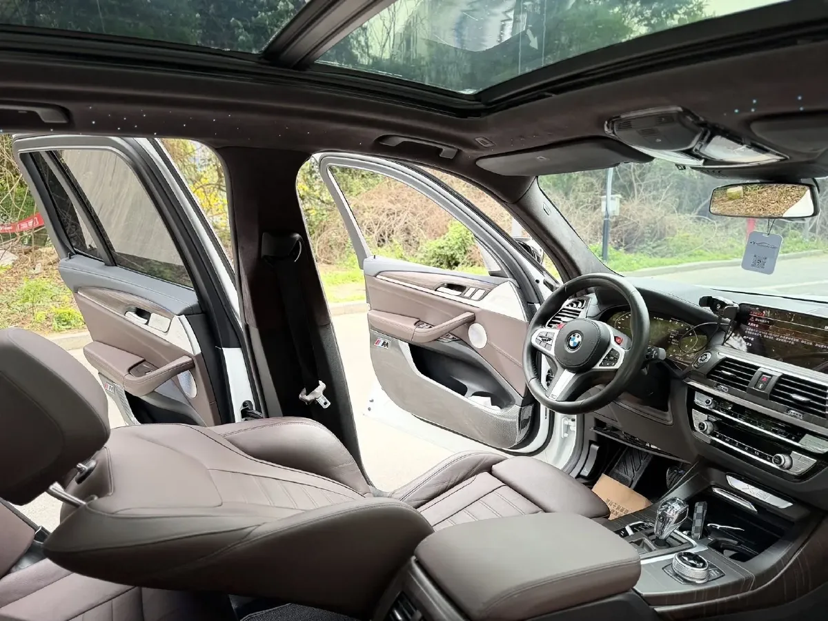 2021 BMW X3 2.0T 224HP L4 8AT,autocango,china used car exporter,china ev exporter,chinese used car exporter,chinese used ev exporter