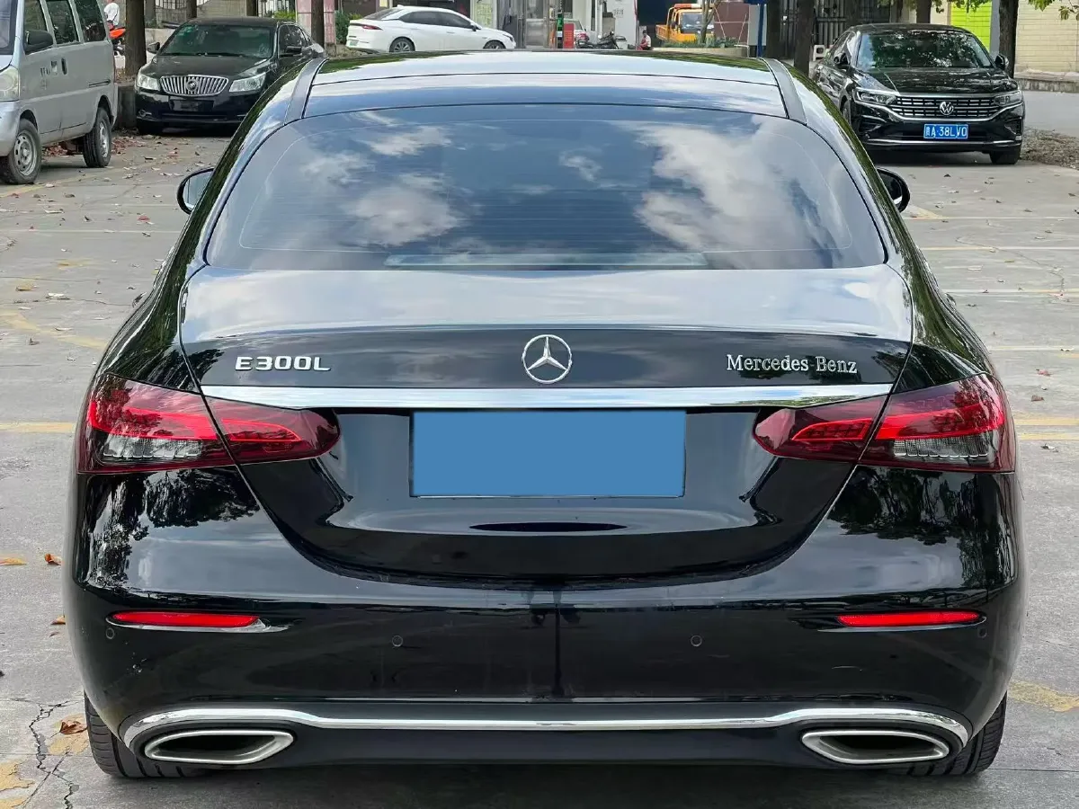 2023 Mercedes-Benz E Class 2.0T 197HP L4 9AT,autocango,china used car exporter,china ev exporter,chinese used car exporter,chinese used ev exporter