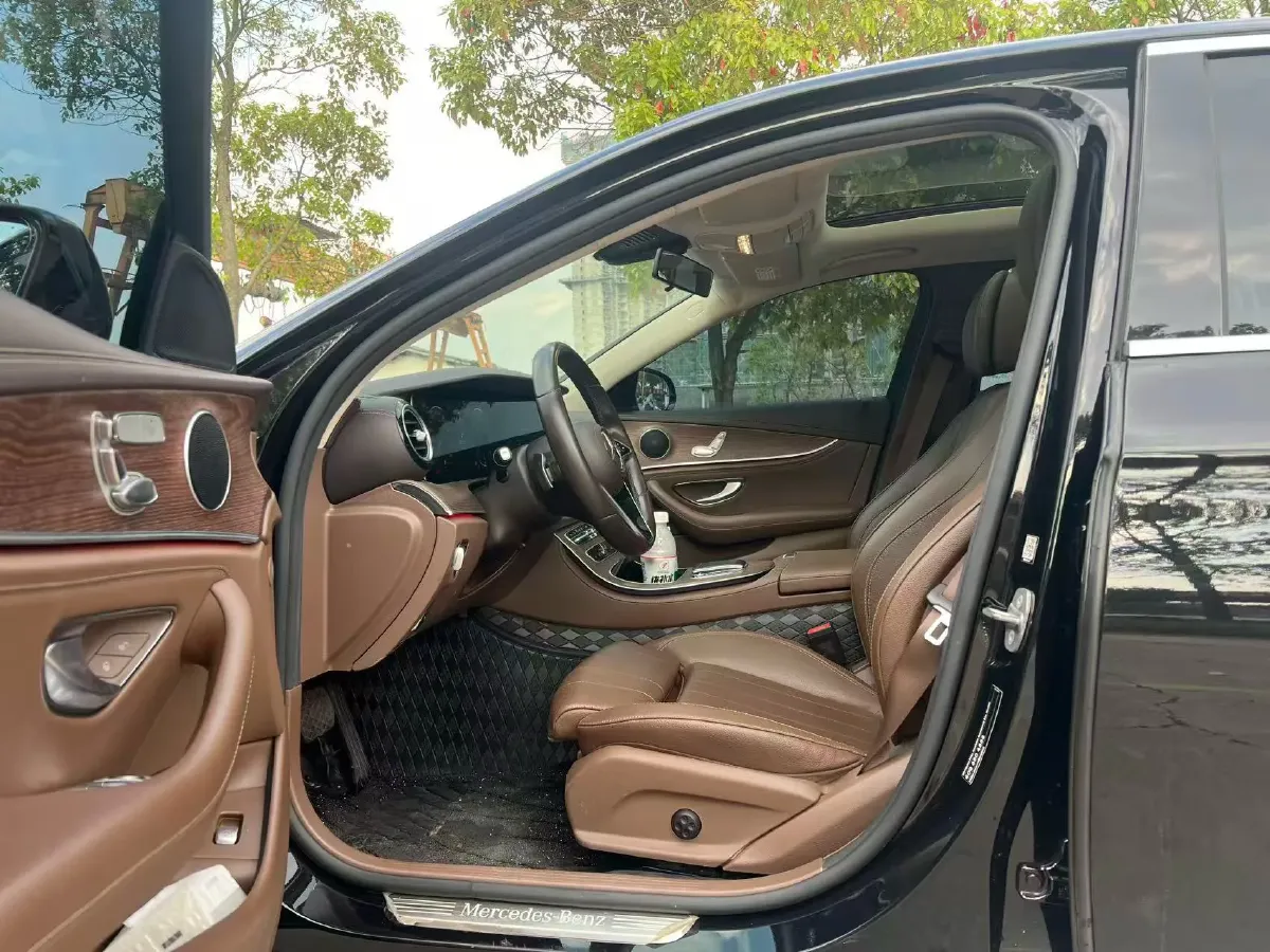 2023 Mercedes-Benz E Class 2.0T 197HP L4 9AT,autocango,china used car exporter,china ev exporter,chinese used car exporter,chinese used ev exporter
