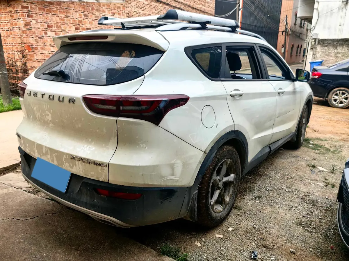 2020 Jetour X70M 1.5T 156HP L4 6MT,autocango,china used car exporter,china ev exporter,chinese used car exporter,chinese used ev exporter