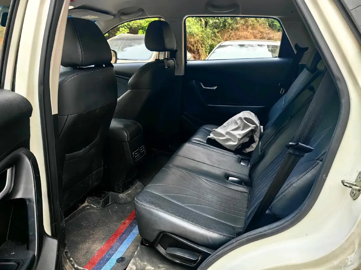 2020 Jetour X70M 1.5T 156HP L4 6MT,autocango,china used car exporter,china ev exporter,chinese used car exporter,chinese used ev exporter